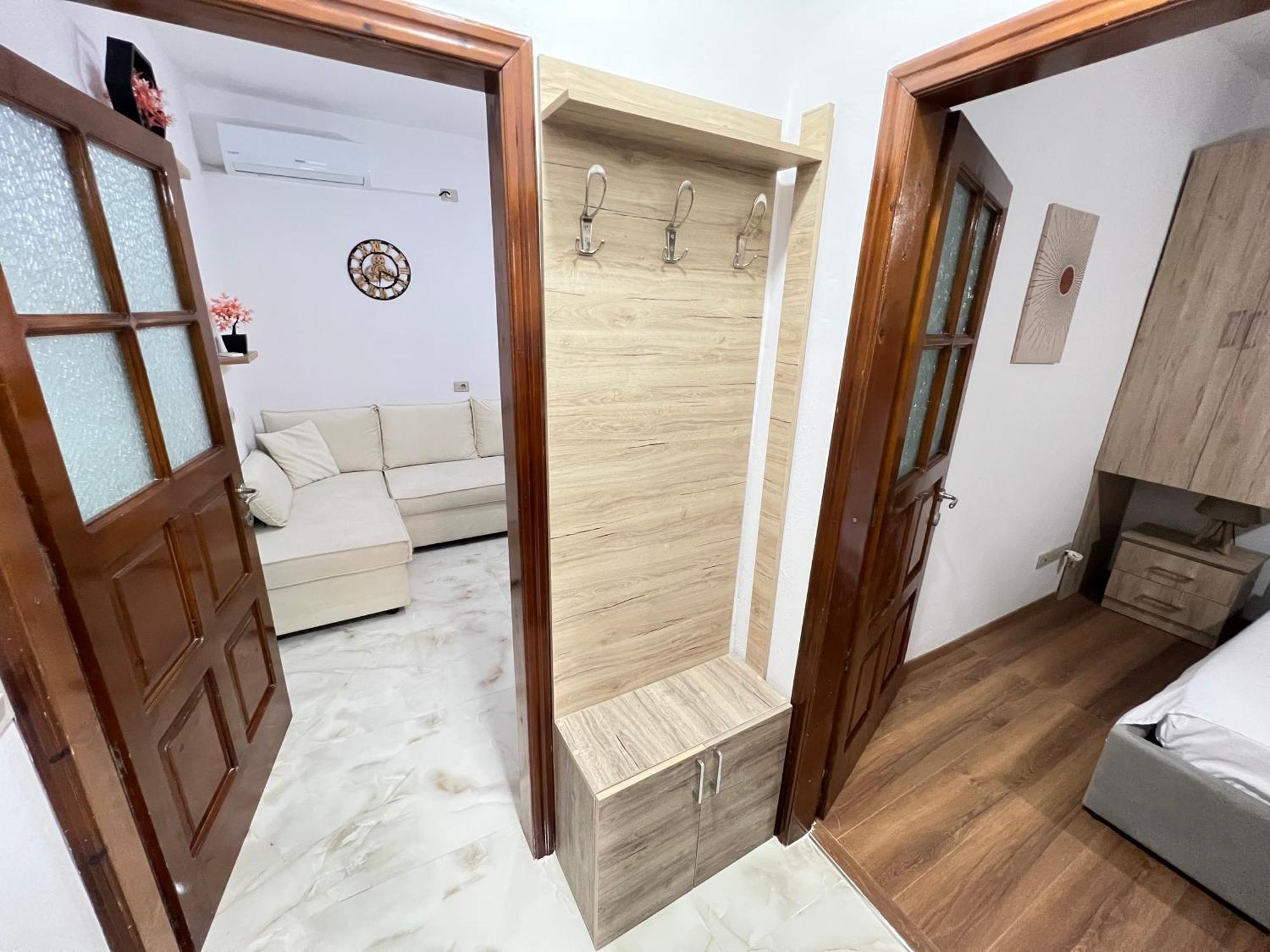 Vlora Guest House *
